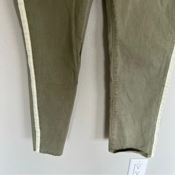 FRAME Le Beau Duo Tape Chino Pants Army Green Washed Old White Women’s 27 - Picture 6 of 11